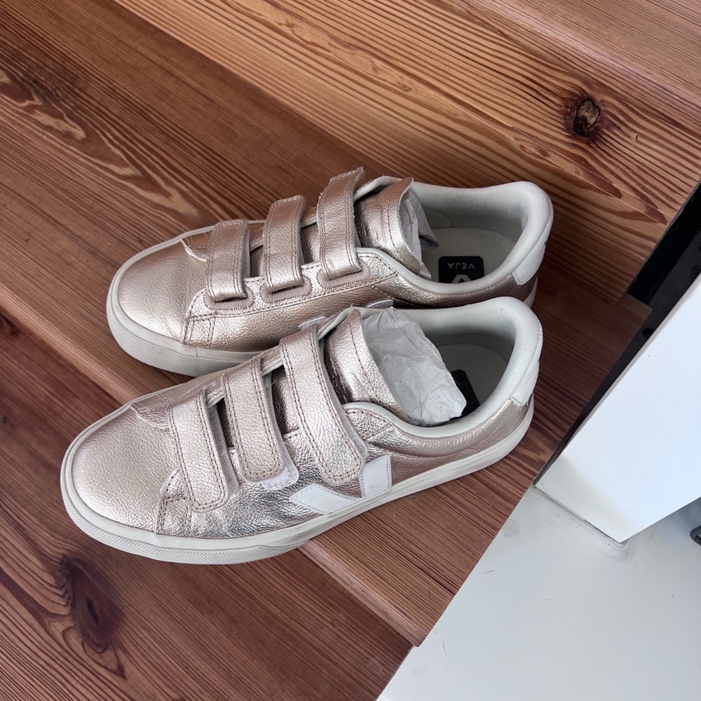 Veja Metallic Rose Gold Sneakers
